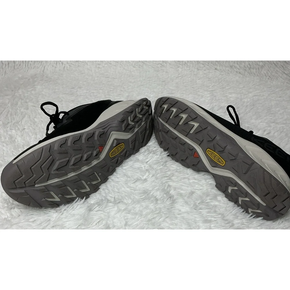 Keen Men's‎ Walking/running Size 11 Contoured Fit Black And White Shoe new